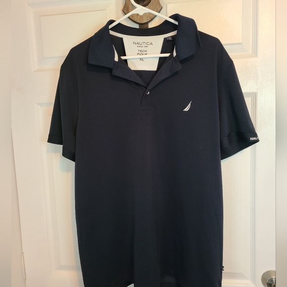 (672) Nautica Men's Classic Fit Short Sleeve Polo Shirt Size XL Color: Black - Picture 3 of 15